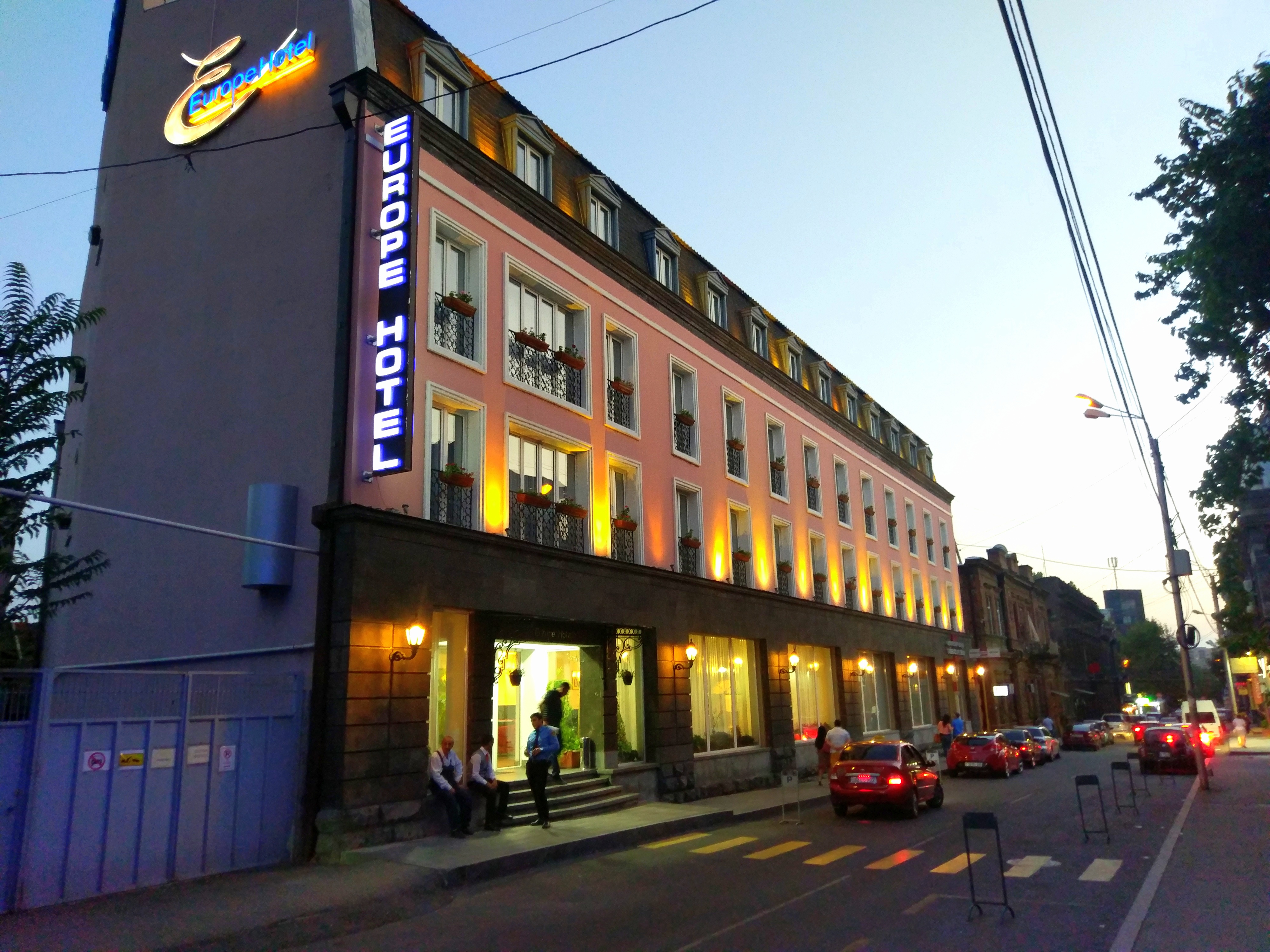 Tufenkian Historic Yerevan Hotel